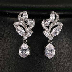 Charm Emmaya Elegant Marquise Stone Cluster Flower Earring Pear Shape Cubic Zirconia Dangle Earrings for Women Party Jewelry G230225