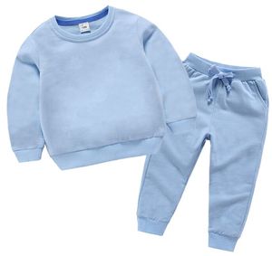 Yeni Bahar Yeni Toddler Bebek Kız Giysileri Set Uzun Kollu Sweatshirt Pantolon 2 PCS Erkek Spor Takım Kırktı Kıyafetleri Marka Logo Baskı