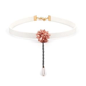 Girocolli Colori Gotico Fiore Perla Ciondolo in pizzo Moda Donna Collana Punk Elegante Office Lady Torques Short Chocker Party Jewelry Girocolli