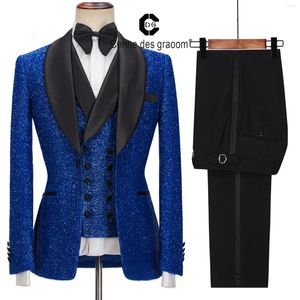 Męskie garnitury Cenne des Graoom Najnowszy projekt płaszcza Mężczyźni Mężczyzny Tuxedo 3 sztuki Blazer Wedding Party Costum Groom Homme Blue