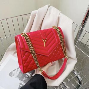 Designer de luxo Mulher bolsa bolsa feminina bolsa de ombro PU Correia de couro de couro com suporte de slot de suporte para cartão