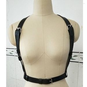 Podwiązki Stud Punk Goth Skórzana uprząż Body Bondage Belt Cage Rzeźbienie talii Klatka piersiowa Slim Biżuteria Klamra