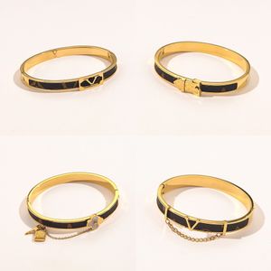 Wholesale Fashion Bracelets Women Bangle Designer Lucky Letter Jewelry Faux Leather 18K Gold Plated Stainless steel Bracelet Womens Wedding Gifts Cuff bangle