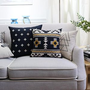 枕ノルディックスタイルは幾何学的な装飾枕のケース黒い白いカバーリネンコットン用ソファー