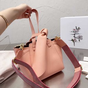 Fashion Pink Bucket Bag Designer Handbag For Women Elegant Candy Color Mini Totes Leather Shoulder Bags Crossbody Purse High Quality Leather Trend Bags 230614bj