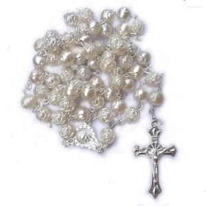 Pendanthalsband 8mm White Pearl Rose Beads Rosary Cross Necklace For Women Sweater Chain Plastic Katolska smycken Tillbehör