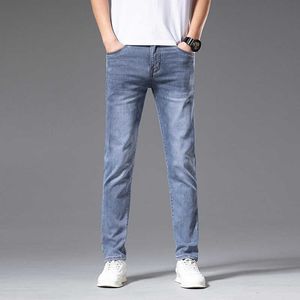 Herr Jeans Designer Designer Fashion Brand Jeans Men's Spring New Elastic Slim Foot Wear White Blue Trousers 6SVC 1OG7