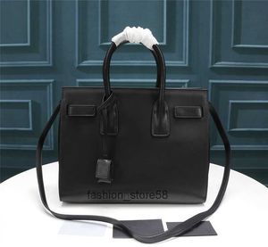 Duffel Bags Shoulder Bags luxurys designers bags tote handbag PU leather classic ladies lock shoulder bag 3 colors Silver hardware