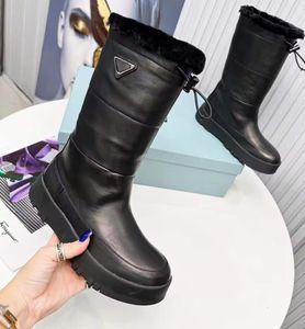 2023 botas de couro real deslizamento-na bota de neve mulher preto branco grosso sola designer bota prd conforto pele quente dentro do inverno botas curtas