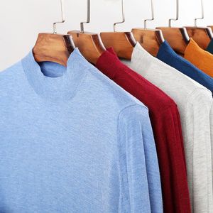 Blusas masculinas Spring Autumn Mock pescoço fino moda moda casual estilo clássico de alta qualidade malha de malha