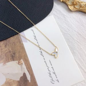 Women Designer Necklace Choker Chain 18K Gold Plated Stainless Steel Necklaces Pendant Fashion Couple Love Wedding Gift Jewelry Accessories