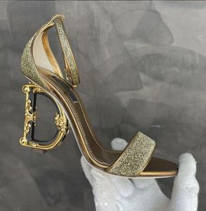 Ber￶mda keira sandaler skor varum￤rke kvinnor polerad kalvskinn baroquel klackar patent l￤der dam guldpl￤terad kol gladiator sandalas parti br￶llop eu35-43