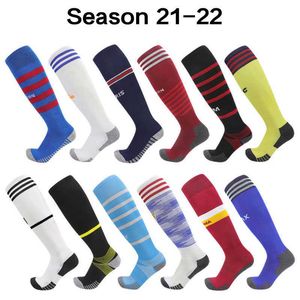 Men's Socks 2022 Europe Soccer Club Socks Adults Kids Breathable Thicken Sports High Knee Professional Football NonSlip Long Stocking Socks Z0227