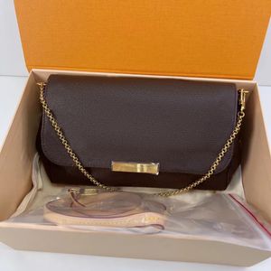 Vintage Favorit Eva Hobo Tote Clutch Bag Luxury Designer Två axelband Handväska Crossbody Classic äkta läder Womens Men Gold Chain Metal Brand Travel Bag