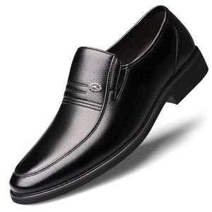 Buty sukienki sukienki buty moda moda palec u nogi męskie buty biznesowe Brązowe czarne skórzane buty Oxfords zapatos de hombre r230227