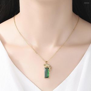 Chains Vintage Luxury Emerald Leopard Pendant Necklace For Women Aesthetic Shiny Rhinestone Animal Choker Neck Chain Jewelry Gift