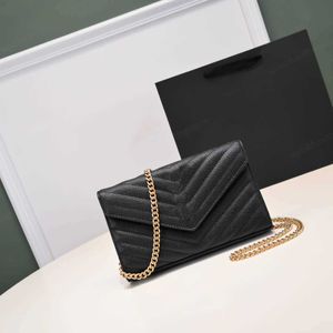 Модные сумочки дизайнеры женщина мессенджер сумка подличная кожа высокое качество женщин с хорошим качеством сумочки для плеча кросс -цепь 2302y