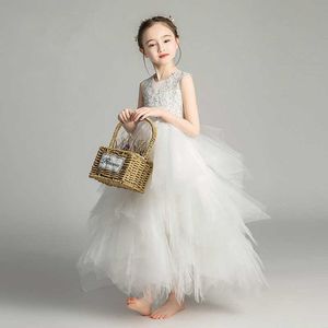 女の子のドレス子供用贅沢なパーティードレスベビーガールの袖なしレースのスコー付きTutu Vesitidos Kids Girl Layered Maxi Dresses Princess Come