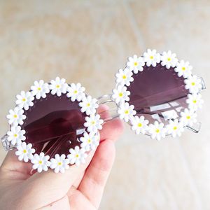 Güneş Gözlüğü Çocukların Sevimli Daisy Funny Street Pos Çiçekler Dekoratif Gözlükler Piknik Ebeveyn-Çocuk