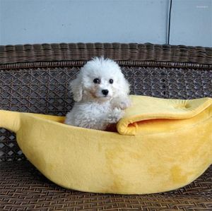 Letti per gatti a forma di banana Pet Dog Home Lettiera per tappetino Cuccia durevole Cuscino per cuccioli Cestino Forniture portatili calde