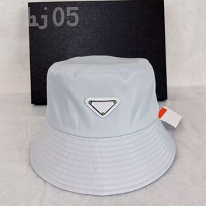 Summer Designer Cap Triangle Classical P Luxury Hat Wide Brim Black Triangular Emalj Mönster Gorras Födelsedag Present Ins Mens Bucket Hats Designers PJ006 C23