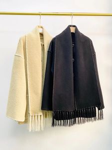 Toteme ceket kadın yün harmanları kadın yün harmanları toteme patchwork nakış tek yanık palto gevşek siluet yuvarlak yakalı kuzu 943 838