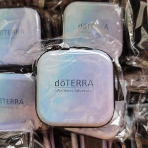 Storage Bags Tinplate Essential Oil Case for DoTERRA Sample Travle Bag 1ml 2ml 7Slots 9 Slots Essential Oil Storage Case Zipper Organizer Bag Y2302