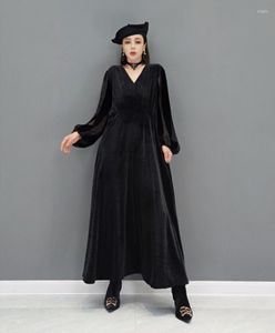 Casual Dresses 2023 Autumn Korea Woman Dress Vestidos Robe Femme Elbise Loose Plus Size Black Temperament Golden Velvet Long