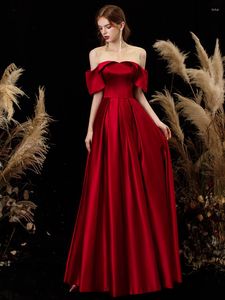 Runway Dresses 2023 Burgundy Celebrity High Illusion Neck Beading Long A-Line Elegant Wedding Foemal Party Guest Prom Evening Gowns