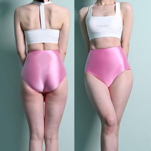 Mutande Slip sexy lucidi Pantaloni con glutei Pantaloncini a vita alta setosi Collant Costumi da bagno oleosi Biancheria intima da uomo Taglie forti