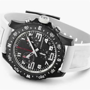 U1 Brietling Luxury Men 's Watch Japan Super Quartz Endurance Pro 크로노 그래프 44mm Avenger 허리케인 베이비 블루 고무 1884 시계 Hardex Glass Wristwatches