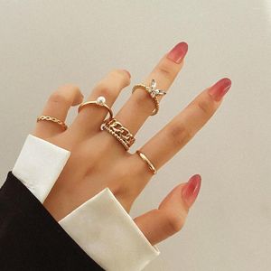 Wedding Rings Fashion Jewelry Set Butterfly Pearl Ring Metal Alloy Hollow Round Opening Women Finger For Girl Party Gifts