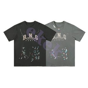 デザインラグジュアリーファッションメンズTシャツハンドペイントレタープリント半袖ラウンドネックサマールーズTシャツトップブラックグレー