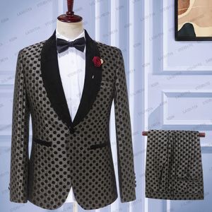 Erkekler Suits Blazers 2023 Özel Groomsmen Siyah Jacquard Dotlar Smokin Şal Lapel Erkekler 2pcs Set Düğün Adam Jacketpantscostume 230227