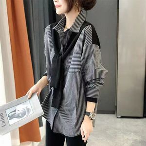 Women's Blouses Shirts Stylish Lapel Spliced Striped Bandage Shirt Autumn Commute Tops Oversized Casual Women's Clothing Loose Korean Blouses 230228