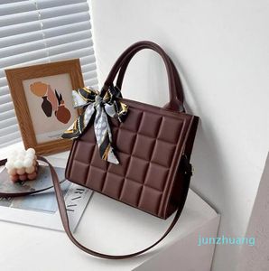 Bolsas de ombro Mulheres cor sólida Pu couro crossbody luxury holes de cinta simples simples, versátil casual senhoras domil105 994