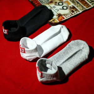 Skarpetki męskie Summer Korea Ulzzang Sport Płytka końcówka Niewidzialna łódź bawełna harajuku niskie skarpetki żeńskie żeńskie socki Z0227