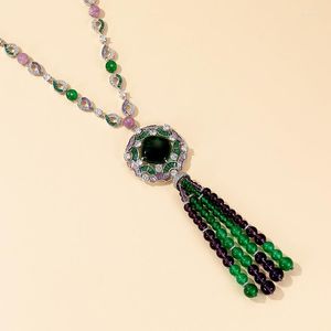 Pendant Necklaces Luxury Tassel Beads Emerald Necklace Retro Zircons Green Gemstones Ladies Wedding Party Long Type Sweater Chain