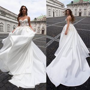 Stylish A-line Wedding Dresses V Neck Sleeveless Spaghetti Straps Sequins Satin Gold Leaf Appliques Floor Length Beaded Formal Dresses Gowns Bridal Gowns Plus Size