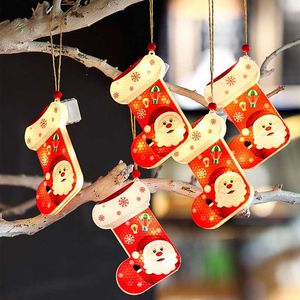 Juldekorationer LED Light Star Stocking Santa Claus Snowman Tree Pendant Xmas Navidad Decor för homechristmas