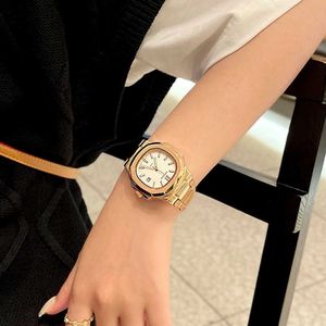 Pattek 3K pp5711 8.3 ミリメートル SUPERCLONE PP 腕時計ファッションシンプルな気質スクエア女性の小さな高級スチールバンド