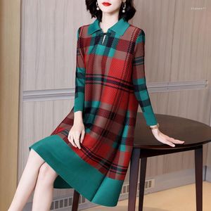 Casual Dresses Retro Plaid Print Pleated Dress 2023 Spring Fashion Lapel Foreign Air Loose Large Size Long Sleeve A Word Skirt
