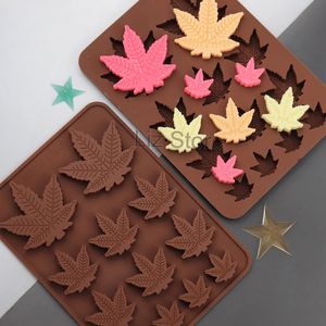 12 Grid Silicone Maple Leaf Mould Leaves Chocolate Mold Dessert Ice Cube Molds Cake Candy DIY Molds Kitchen Baking Moulds TH0634