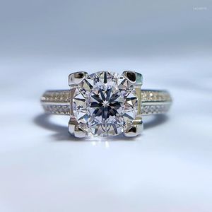 Cluster Rings Classic Lab 8mm Diamond Ring Real 925 Серебряное серебряное обручальное кольцо для женщин.