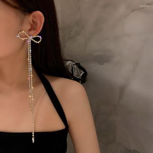 Brincos Dangle 2023 Moda coreana de luxo selvagem de strass longo e arco em forma de coração para mulheres Trending Jewelry Gifts S001