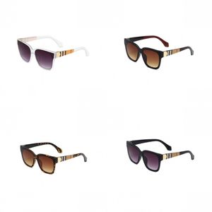 Klare Sonnenbrille Luxusdesigner Sonnenbrille Herren Mode kausale Occhiali Plaid Lady Party Übergroße Acetat schwarzer HipHop UV -Schutz Brille PJ042 Q2