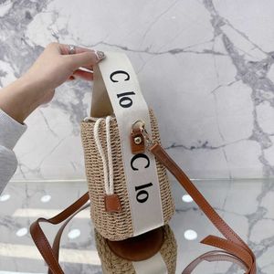 Clobag Tote Bag Weave Designer Bag Borse a tracolla Borsa da donna Lettere di moda Stampa Borse da spiaggia Straw Braid Shopping Secchiello Borsa a tracolla