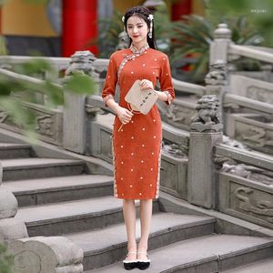 Ethnic Clothing Orange Autumn Velour Qipao Short Sexy Lady Vintage Cheongsams Chinese Celebrity Banquet Dresses Large Size 3XL Vestidos De