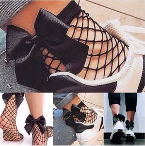 Bow fishnet bowknot ile çorap yeni moda içi boş soxs şık ince yay serin örgü kısa çorap örgü çorap