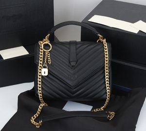 2023 Bolsa de mão de luxo bolsa de ombro feminina de grife com corrente de metal preta em forma de concha bolsa mensageiro M1607